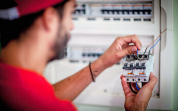 ¿Por qué se sobrecalientan los tableros eléctricos?