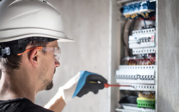 Conocé las herramientas básicas de un electricista profesional