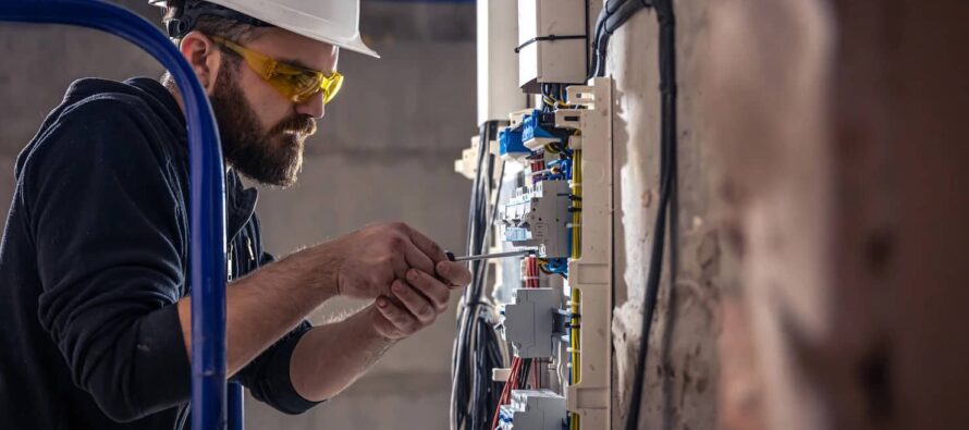 Los tableros eléctricos y la seguridad en el trabajo