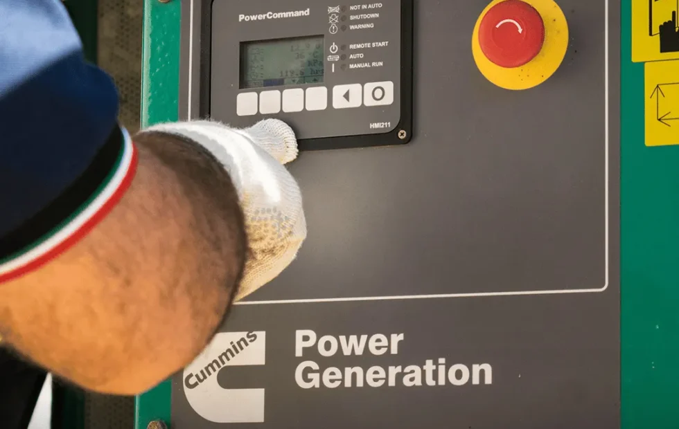 Abonos mensuales para grupos electrógenos: mantenimiento preventivo y energía. Fotografía editorial relacionada con abonos mensuales grupos electrógenos. publicada en Novedades Web
