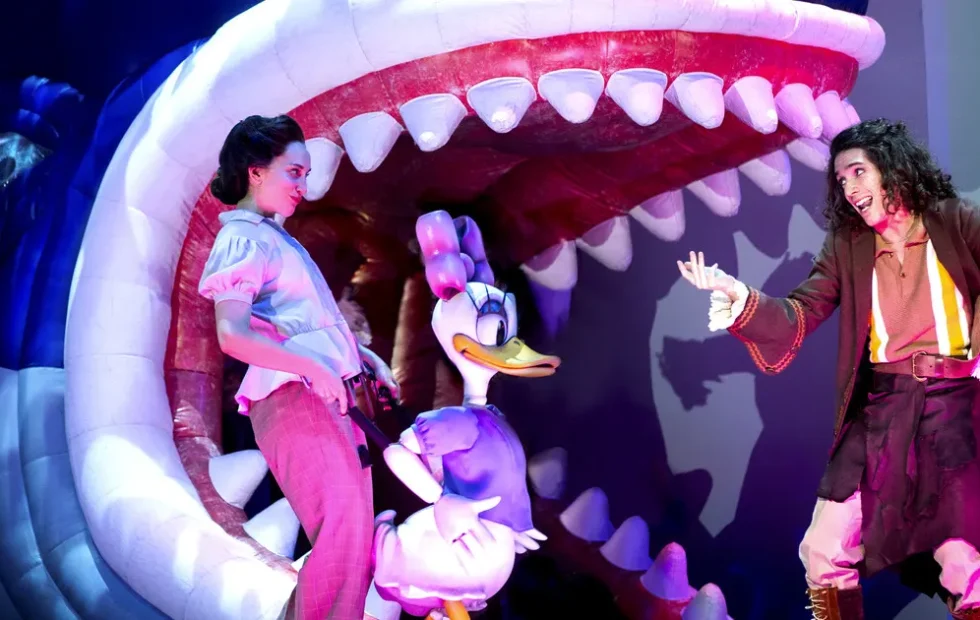 Disney deslumbra en Buenos Aires con su show teatral La Caja Mágica. Fotografía editorial relacionada con La Caja Mágica Disney. publicada en Novedades Web