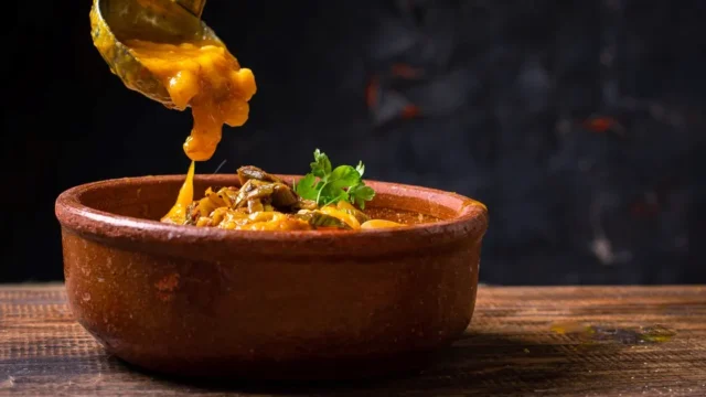 Escapadas bonaerenses: locro, empanadas y vino para celebrar la Independencia. Imagen destacada sobre Escapadas bonaerenses. publicada en Novedades Web