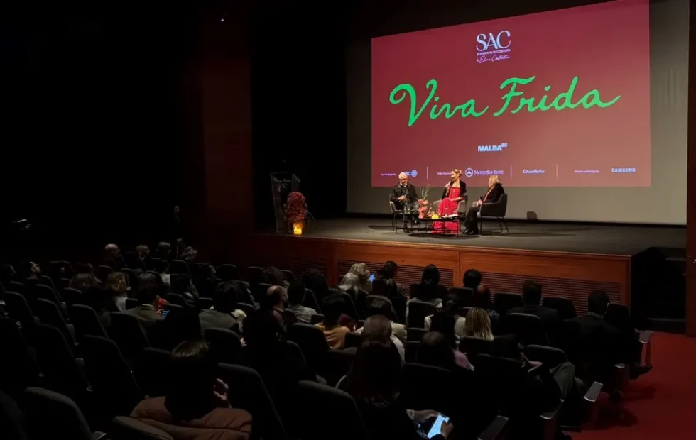Frida Kahlo llega a Buenos Aires con una muestra inédita en el Malba. Fotografía editorial relacionada con muestra de Frida Kahlo. publicada en Novedades Web