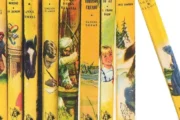María Rosa Lojo recomienda abrir una biblioteca para los chicos. Imagen destacada sobre biblioteca para los chicos. publicada en Novedades Web