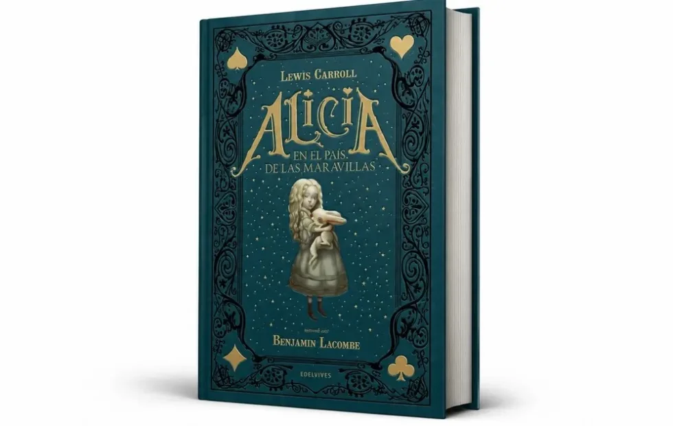 Patricia Suárez revive la magia de Alicia y el poder de leer con los chicos. Fotografía editorial relacionada con Patricia Suárez lectura infantil. publicada en Novedades Web