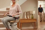 Sillas para escaleras: la alternativa segura y accesible que evita mudanzas. Imagen destacada sobre sillas para escaleras. publicada en Novedades Web