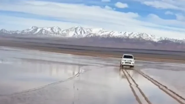 Camioneta en Pampa del Leoncito: daños que podrían durar un siglo. Imagen destacada sobre camioneta en Pampa del Leoncito. publicada en Novedades Web