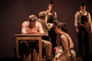 El héroe musical sorprende en un teatro escondido de Congreso. Imagen destacada sobre El héroe musical. publicada en Novedades Web