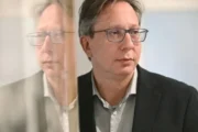 Ferrán Barenblit será el curador de la Bienal de Shanghái 2027. Imagen destacada sobre Bienal de Shanghái 2027. publicada en Novedades Web