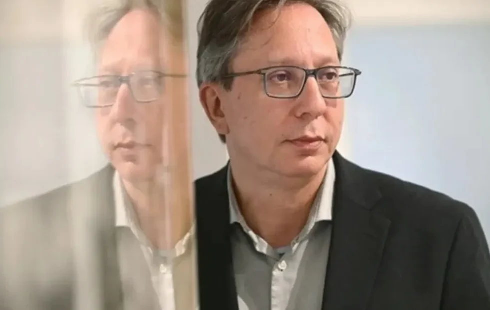 Ferrán Barenblit será el curador de la Bienal de Shanghái 2027. Imagen destacada sobre Bienal de Shanghái 2027. publicada en Novedades Web