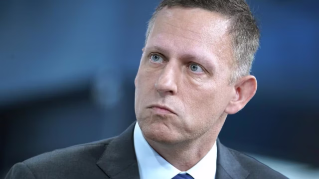 La mansión de Peter Thiel en Buenos Aires quedó bajo protesta de Gandalf. Imagen destacada sobre mansión de Peter Thiel. publicada en Novedades Web