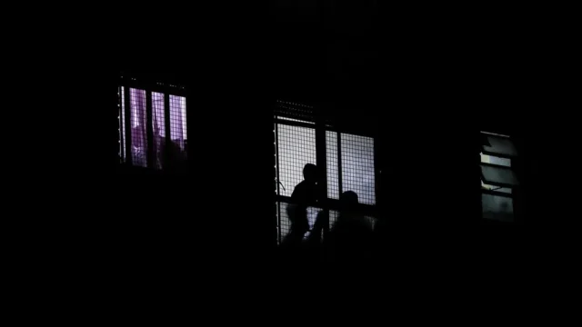 Lo que ensucia más que el barro: vecinos, conflictos y malestar cotidiano. Imagen destacada sobre ensucia más que el barro. publicada en Novedades Web