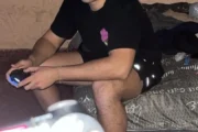 Asesinaron a un joven emprendedor durante un robo en José C. Paz. Fotografía editorial relacionada con joven emprendedor asesinado. publicada en Novedades Web