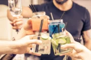 Semaglutida: menos deseo de beber, fumar y apostar, según nuevos estudios. Fotografía editorial relacionada con semaglutida y adicciones. publicada en Novedades Web