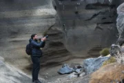 Volcán Malacara: cómo es recorrer por dentro este tesoro de Mendoza. Imagen destacada sobre volcán Malacara. publicada en Novedades Web