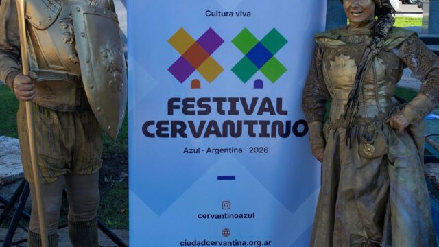 Azul y Crotto: una escapada con festival cervantino y tortas fritas. Fotografía editorial relacionada con escapada a Azul y Crotto. publicada en Novedades Web