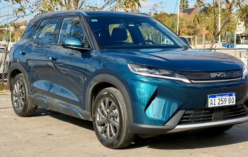 BYD y Chery rebajan hasta US$ 3.400 cuatro SUV en Argentina. Fotografía editorial relacionada con rebajas de SUV. publicada en Novedades Web