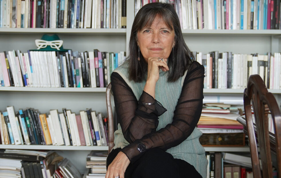 Claudia Piñeiro presenta El canto invisible, una novela sobre amistad y secretos. Fotografía editorial relacionada con nueva novela de Claudia Piñeiro. publicada en Novedades Web