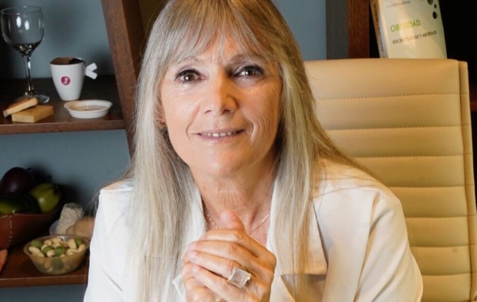 Dietas restrictivas: cómo pueden alimentar el ciclo de atracones. Imagen destacada sobre dietas restrictivas. publicada en Novedades Web